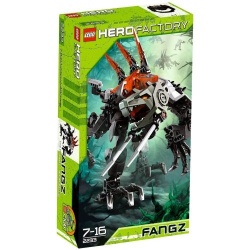 2233 Lego Fangz