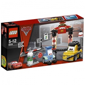 Vergroot 8206 Lego Cars Tokyo Pit Stop 8206 Lego Cars Tokyo Pit Stop
