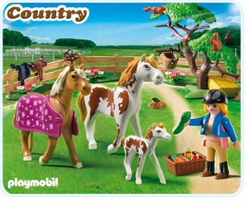 5227 Playmobil Paardenkoppel met veulen
