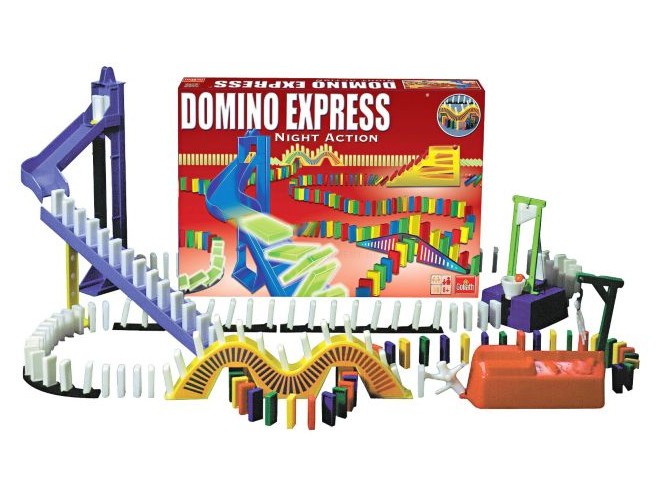 Domino express night action