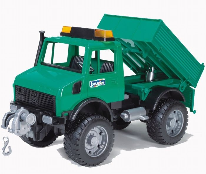 Lees Meer... : 2471 Bruder Unimog Transportauto