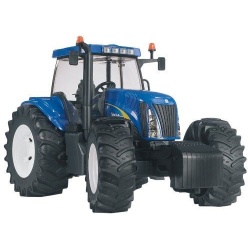 3020 Bruder Tractor New Holland TG285