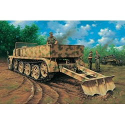 03100 Revell sd.kfz. 9 "famo" mit erdsporen [niv]