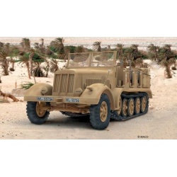 03186 Revell Sd.Kfz.7 [Niv 4]