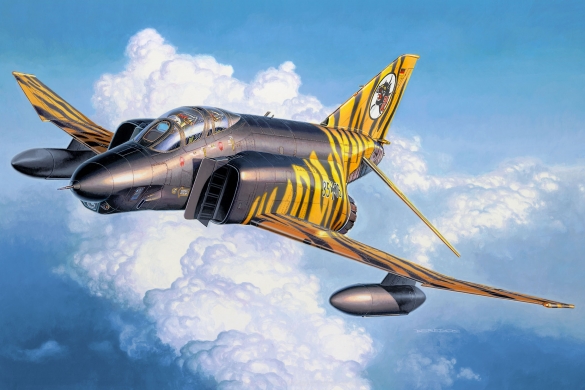 04313 Revell Rf-4e Phantom tigermeet [niv 3]