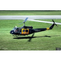 04444 Revell bell uh-1d sar luftwaffe [niv 3]