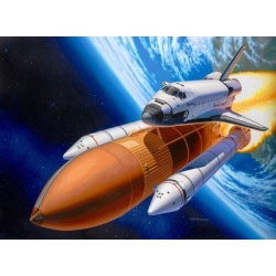 04736 Revell space shuttle discovery & booster rockets