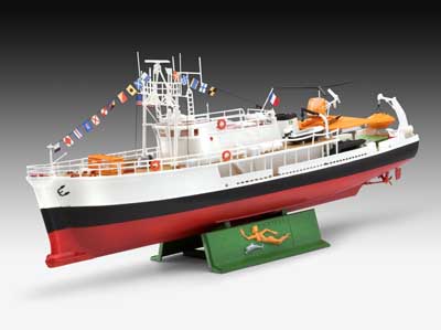 05101 revell ocean exploration vessel [niv 4]