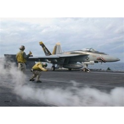 63997 Revell modelset f/a 18e super homet [niv 3]