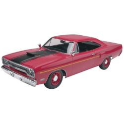 85-0892 Revell 1970 Plymouth Road Runner