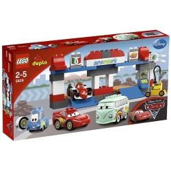 5829 Lego Duplo De Pitstop