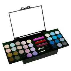 Make Up Set Enlightened