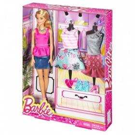 Vergroot Barbie Met Kleding Barbie Met Kleding