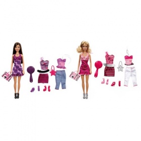 Vergroot Barbie pop met extra kleding Barbie pop met extra kleding