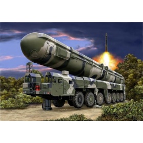 Vergroot 3303 Revell Topol (SS-25 Sickle) 3303 Revell Topol (SS-25 Sickle)